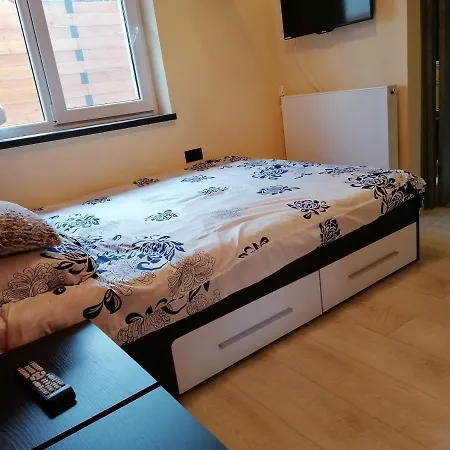Studio La Curte In Faleza N בית הארחה *